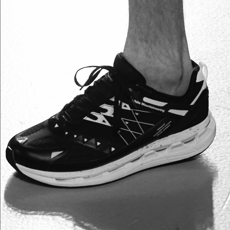 White Mountaineering® ラミー　カジュアル White Mountaineering × UGG® SNEAKER – White Mountaineering